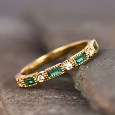 Alexia | Guld Ring med Grøn Zircon Indlæg